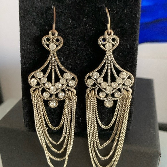 3 for 20$ Vintage earrings in silver colour - Picture 2 of 4